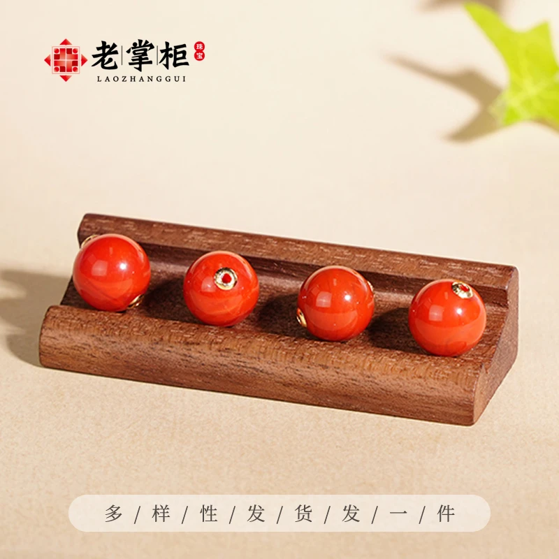 18K金镶嵌原矿南红10mm路路通吊坠/多样性发一/多规格 M012188