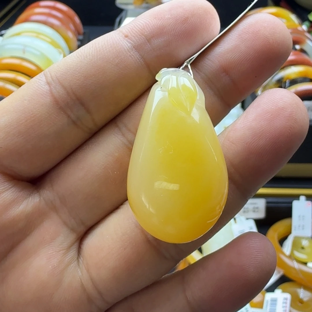 石英质玉（黄龙玉）未镶嵌手镯挂件