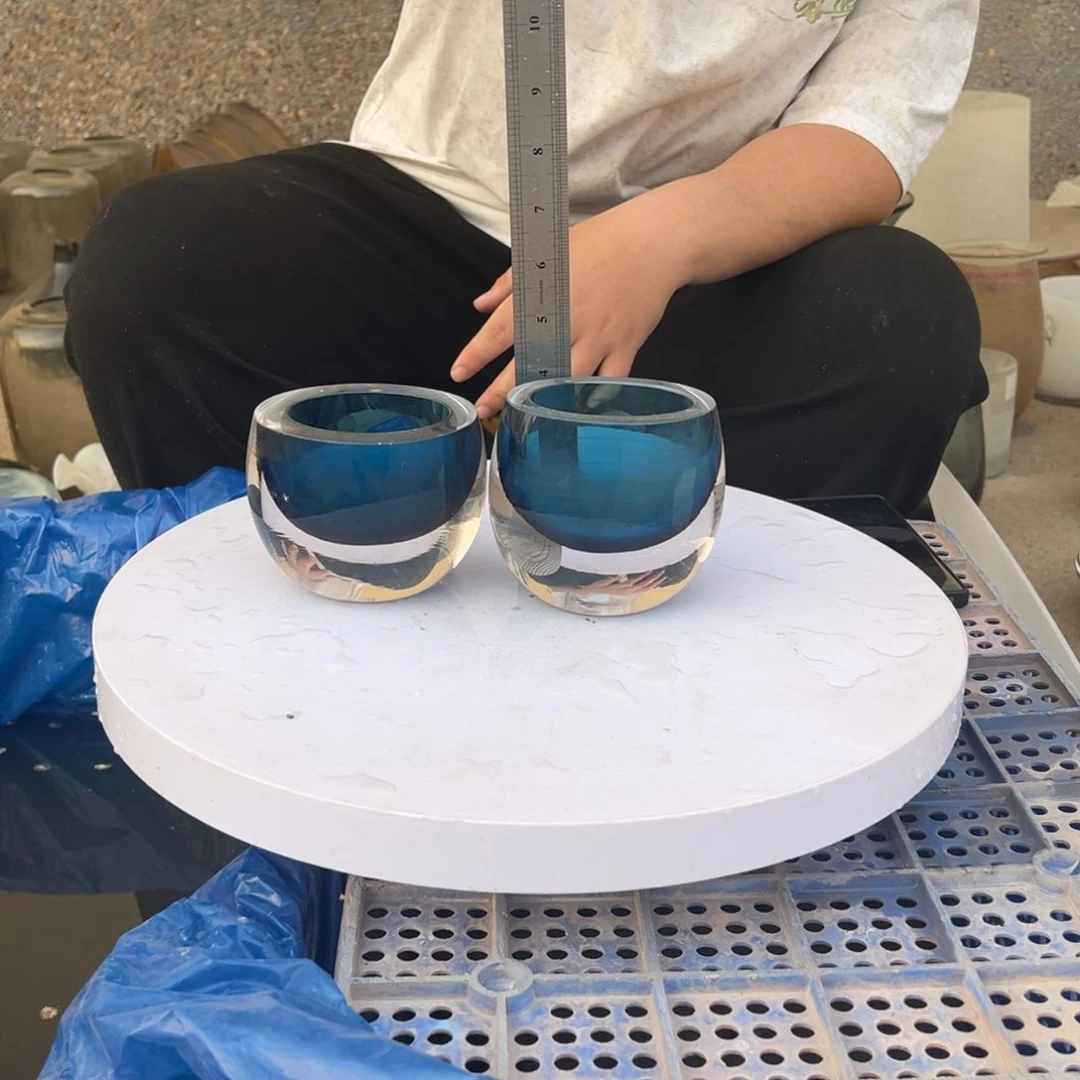 高度10蓝色琉璃花器摆件微瑕
