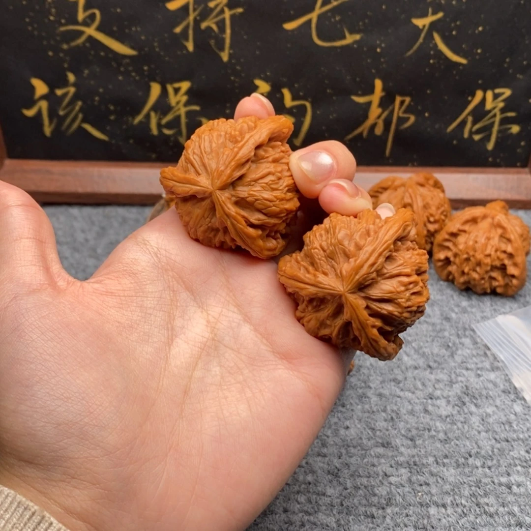 【闪购商品】吊坠文玩核桃惯***念