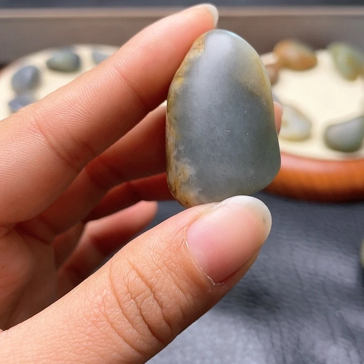 和田玉颈饰未镶嵌27