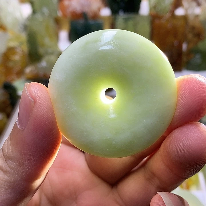 蛇纹石玉未镶嵌珠宝半成品