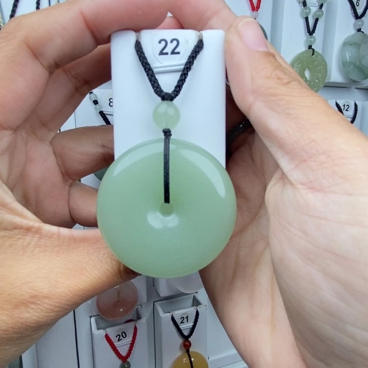 ༄***࿐石英质玉未镶嵌颈饰