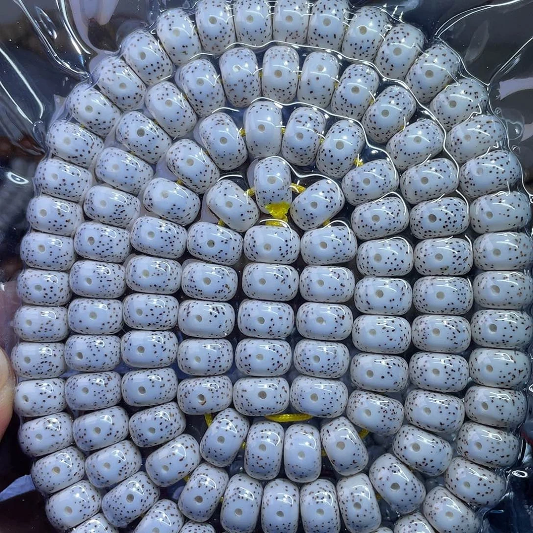 吊坠星月菩提12 8桶126颗