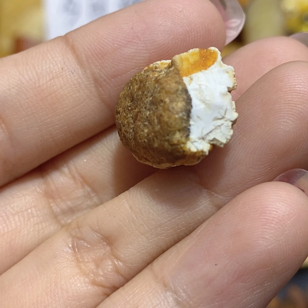 定制琥珀蜜蜡原石