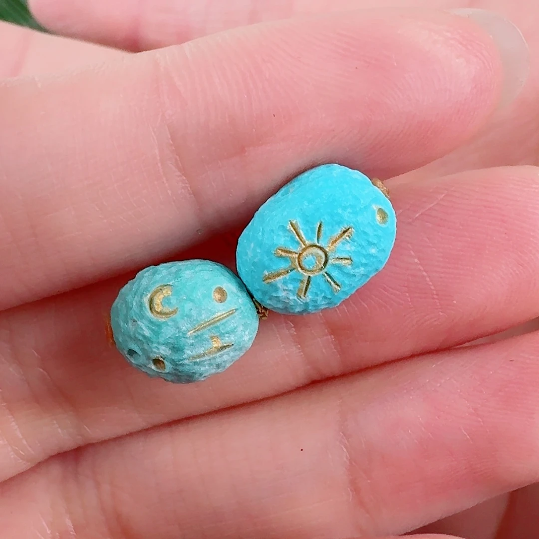 未镶嵌绿松石珠宝奇石