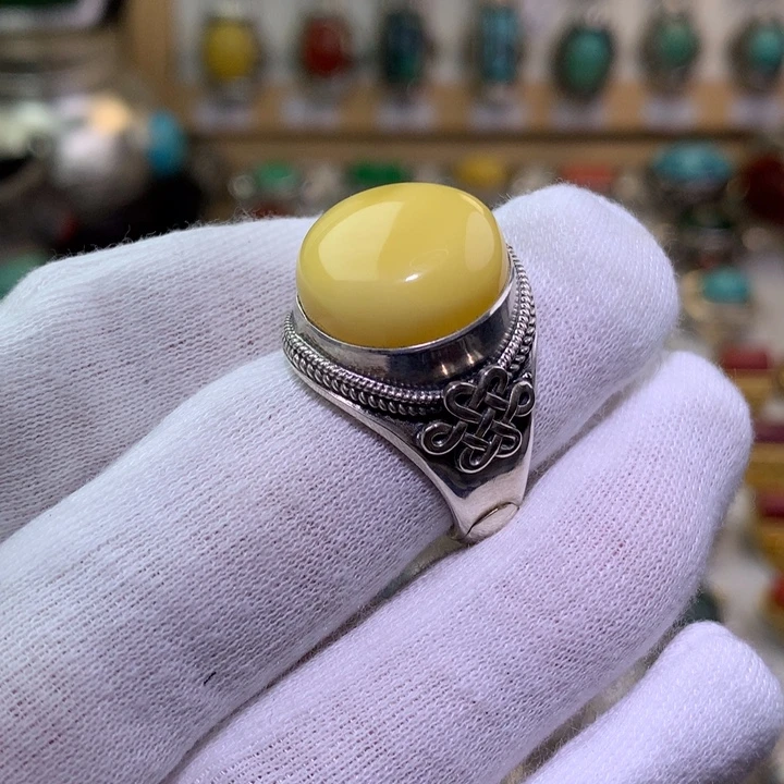 蜜蜡足银镶嵌戒指