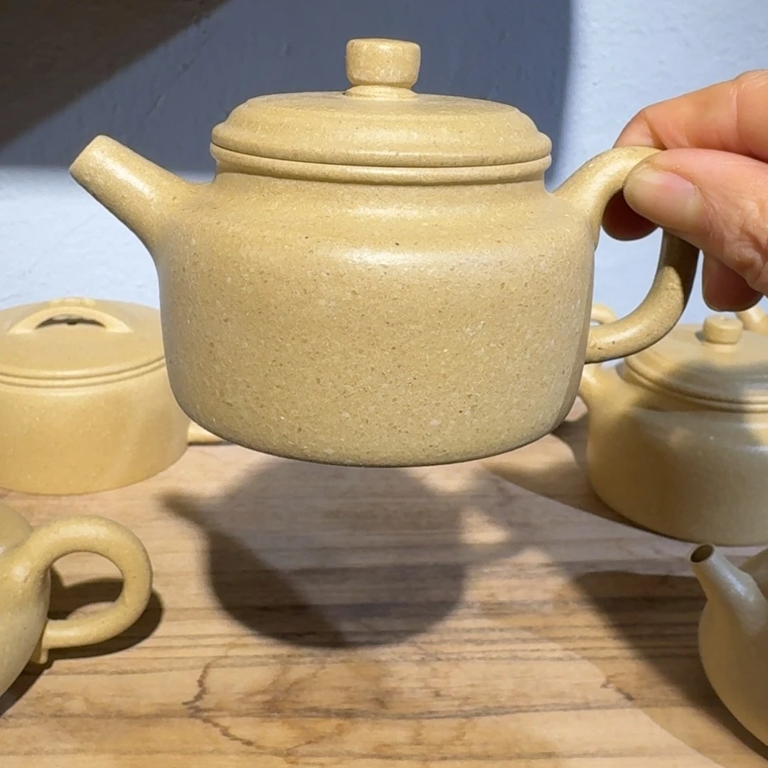 本山绿泥茶壶150毫升左右