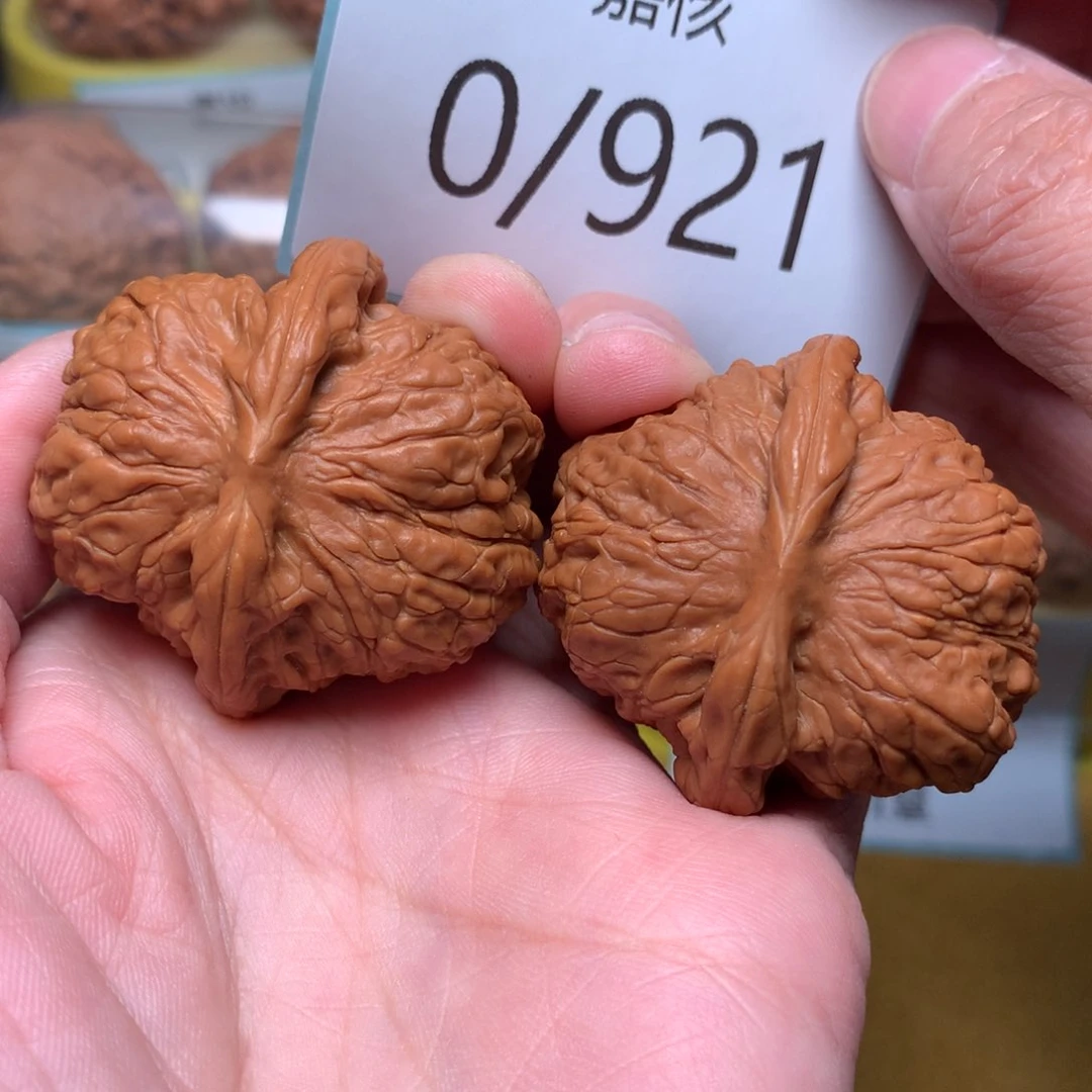 文玩核桃把件毕业平谷血麒麟39