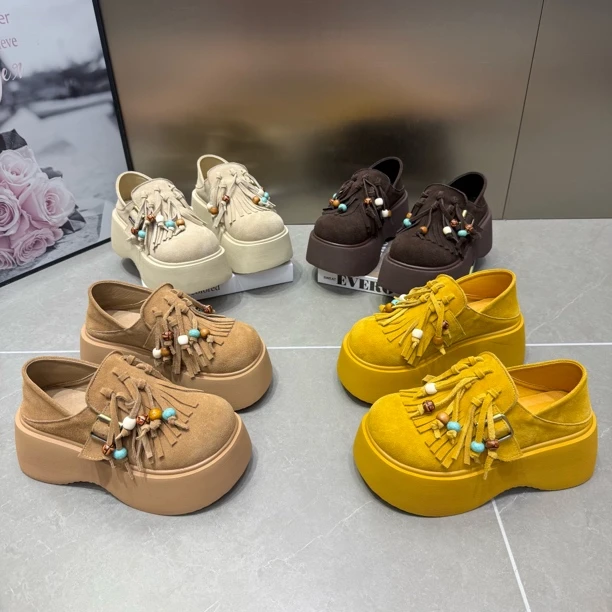 2025年早秋新款厚底松糕磨砂皮流苏娃娃头乐福鞋底厚7公分洋气