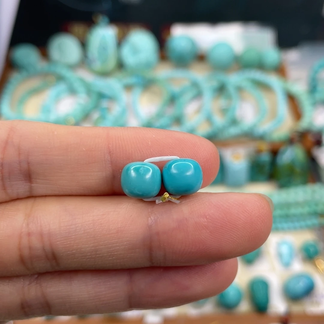 绿松石未镶嵌挂件