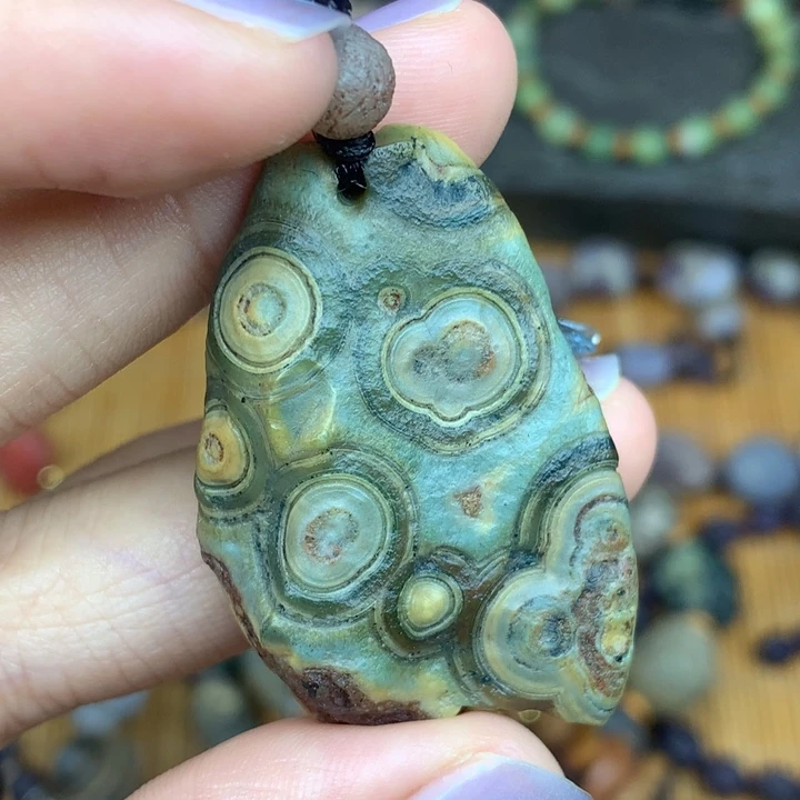 玛瑙/玉髓未镶嵌珠宝半成品