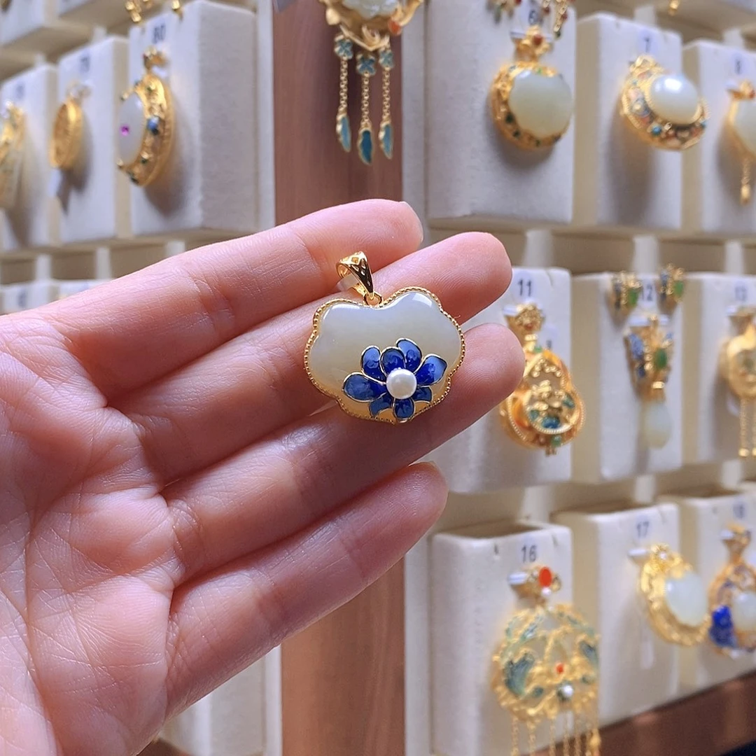 和田玉颈饰银S925镶嵌