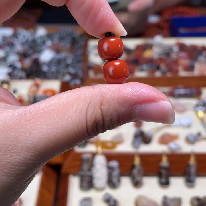 南红玛瑙未镶嵌颈饰48