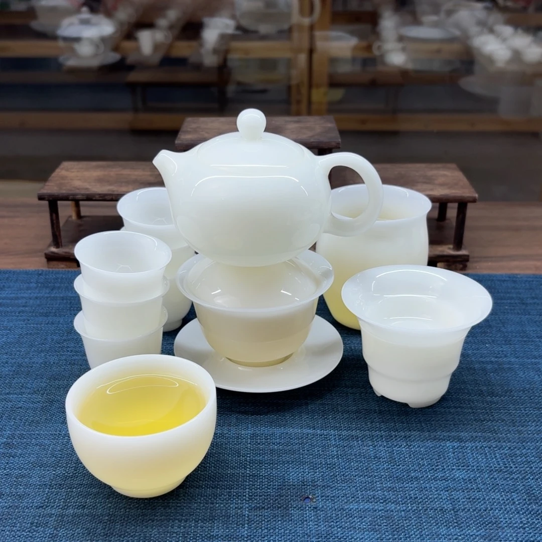 璞玉冰种玉瓷茶具