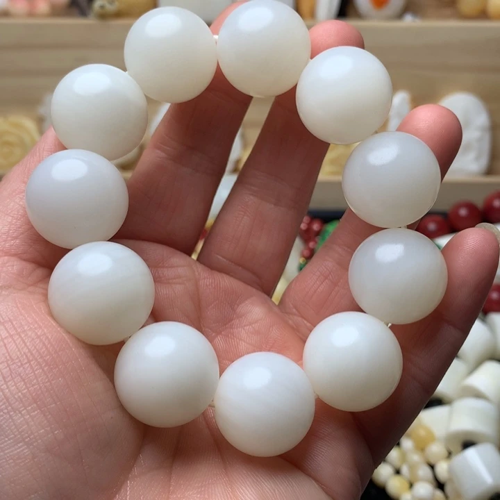 大果紫檀（缅甸花梨）凌*23。2.0哑光冰11颗