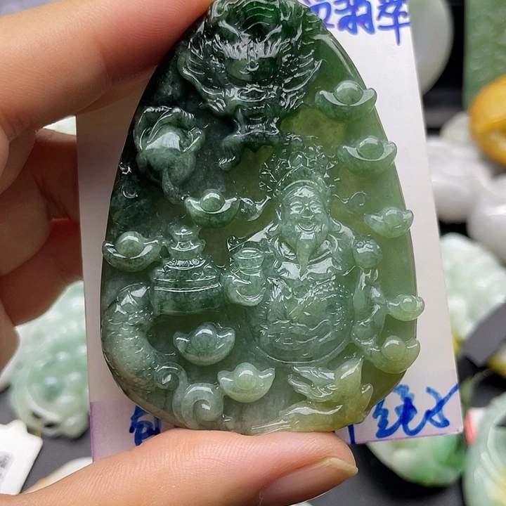 翡翠未镶嵌颈饰天然翡翠