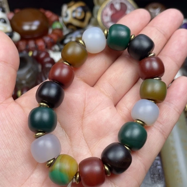 玛瑙/玉髓颈饰未镶嵌