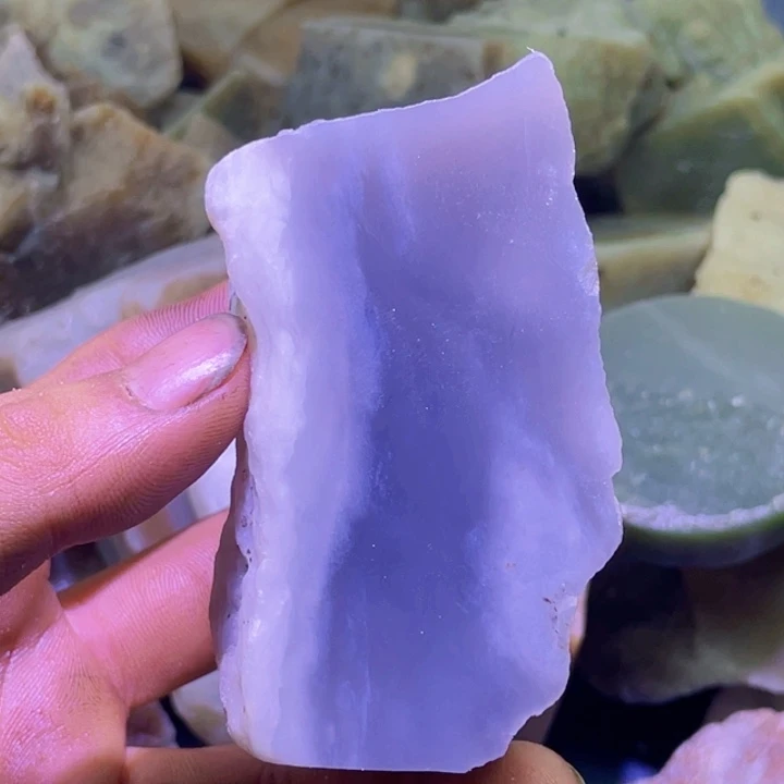 和田玉未镶嵌珠宝半成品