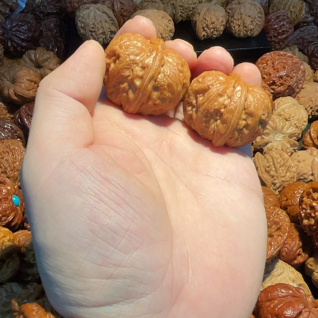 莫***气吊坠文玩核桃元宝