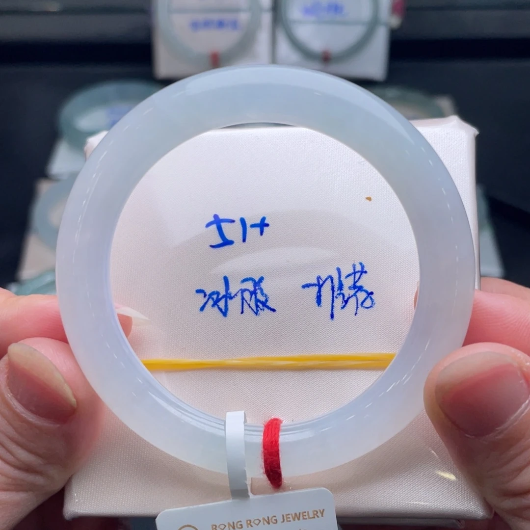 翡翠未镶嵌手镯翡翠手镯6