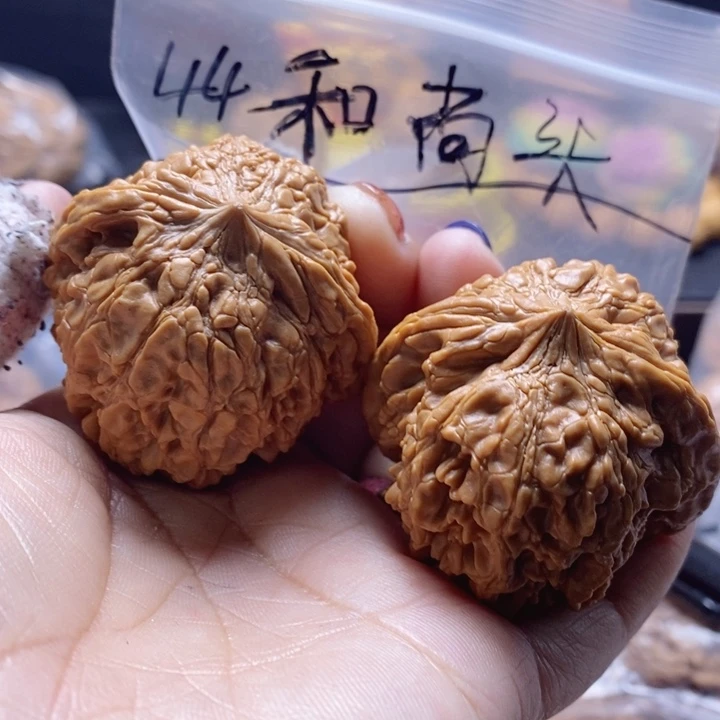 吊坠文玩核桃和尚头