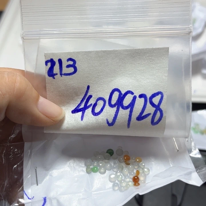 定制翡翠未镶嵌不退
