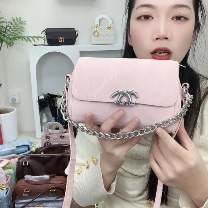 小牛皮（革）牛剖层皮革牛皮（革）