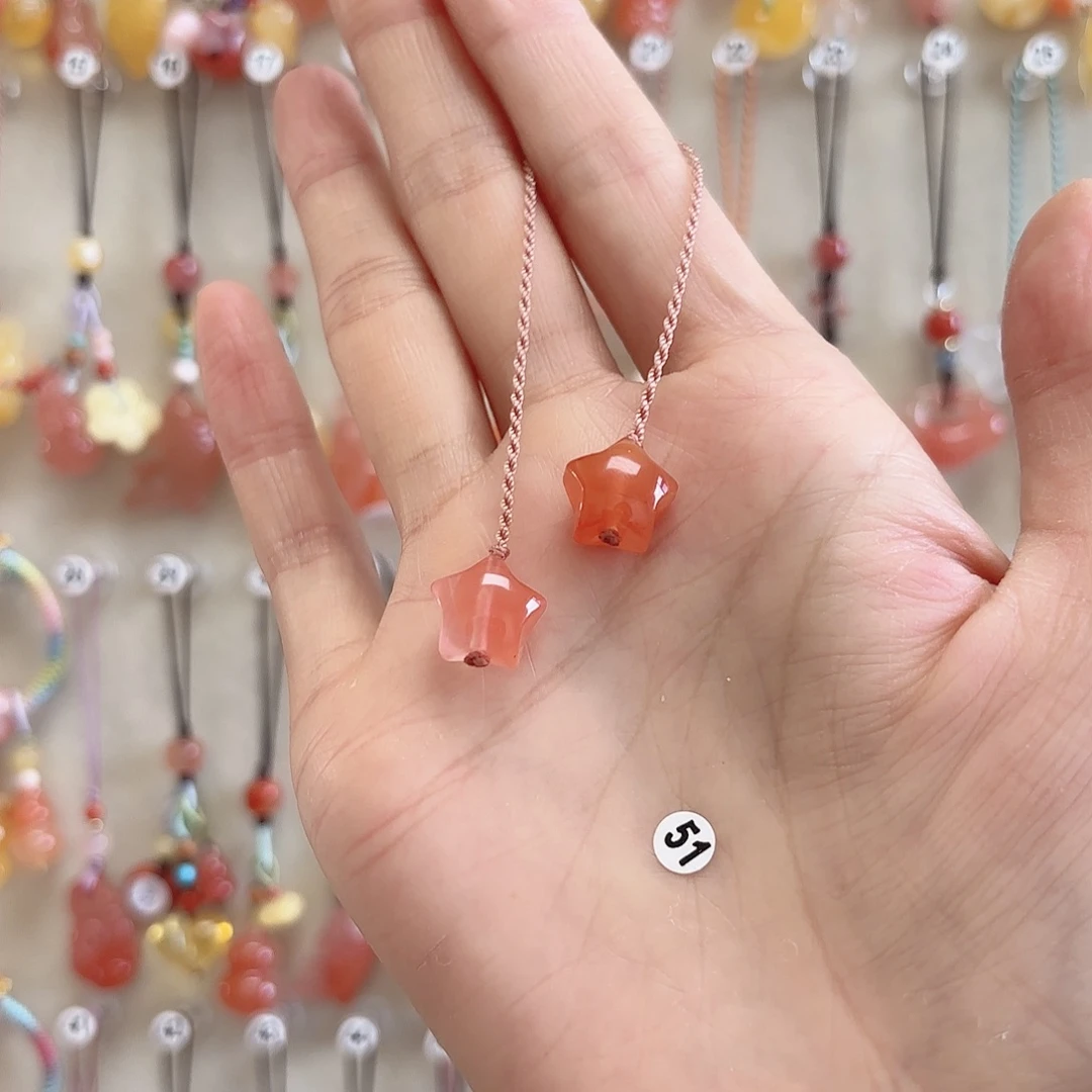 南红玛瑙未镶嵌吊坠(赠链)