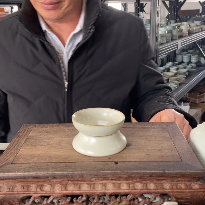 摆件月白釉经典茶漏