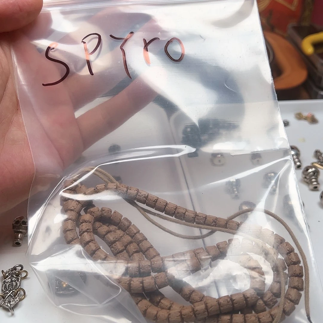 柏香籽/百香籽手串s***o