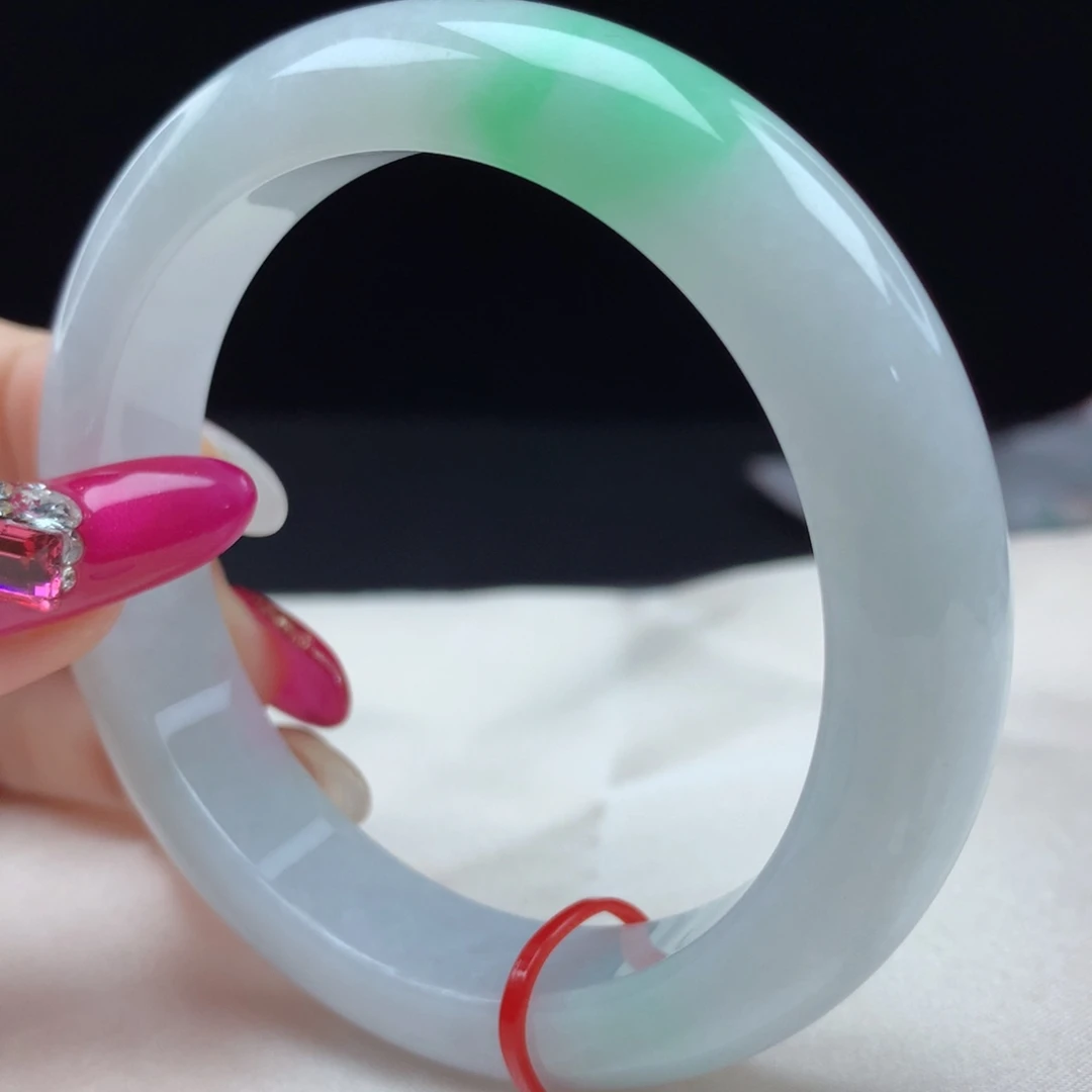 未镶嵌手镯翡翠96810，