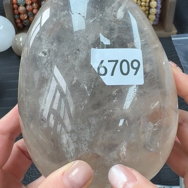 李***呵大型摆件（非配饰）未镶嵌水晶