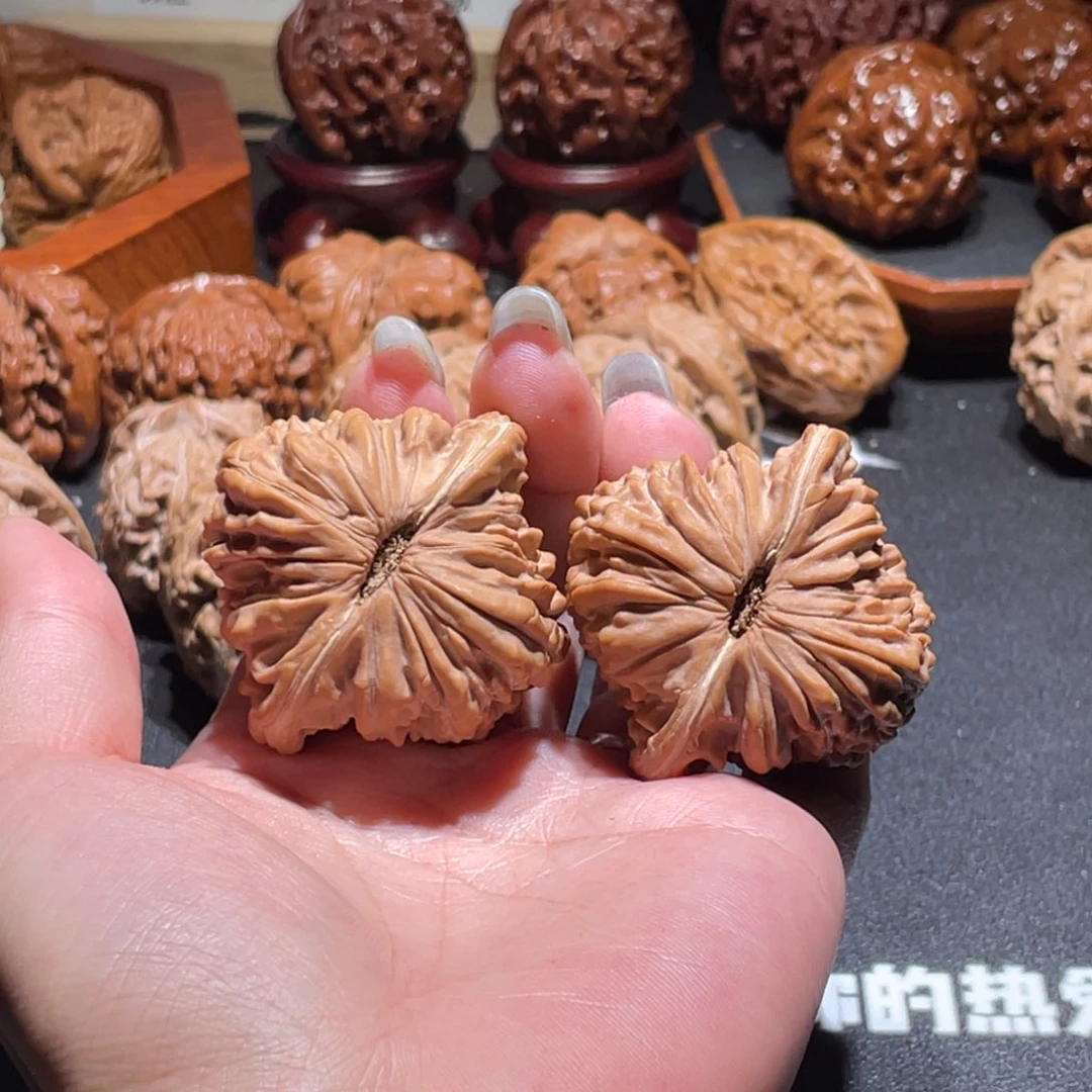 吊坠文玩核桃43.43四座楼9203