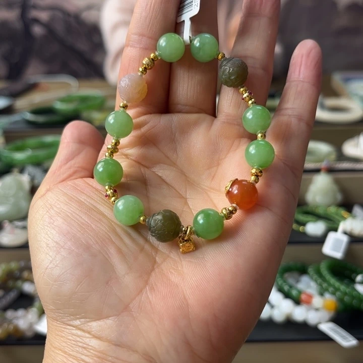 和田玉未镶嵌手链