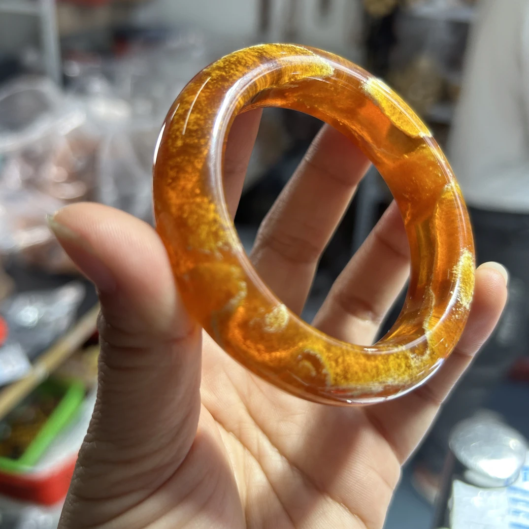 黄妖花手镯多样性发其一