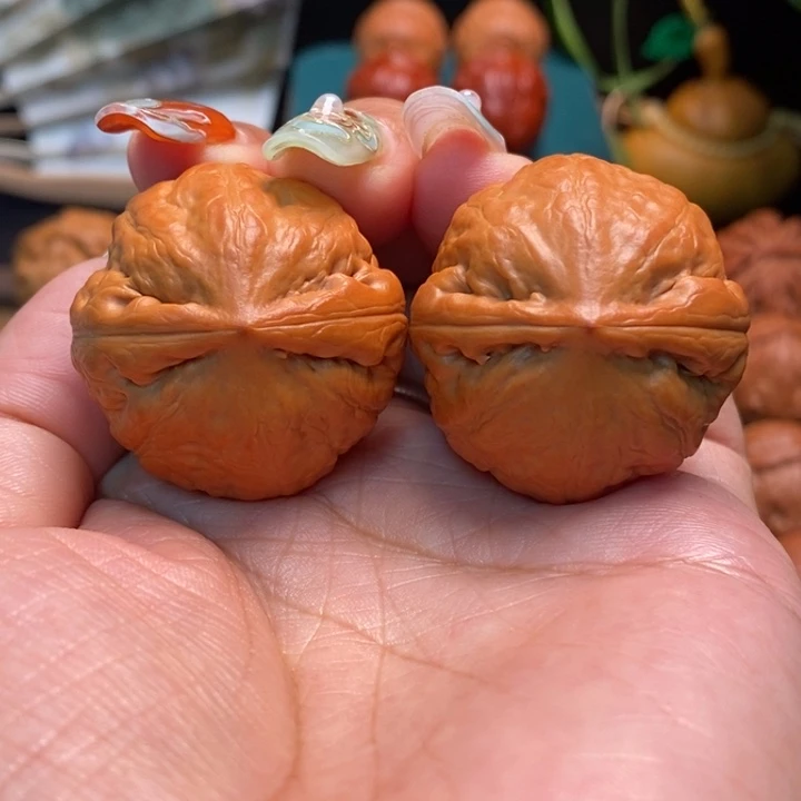 文玩核桃把件虎头王