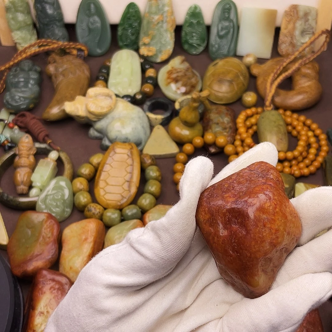 岫岩河磨玉（透闪石质玉）未镶嵌颈饰