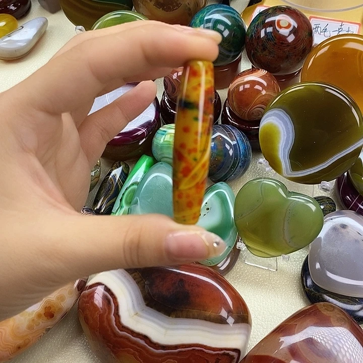 未镶嵌玛瑙/玉髓珠宝奇石