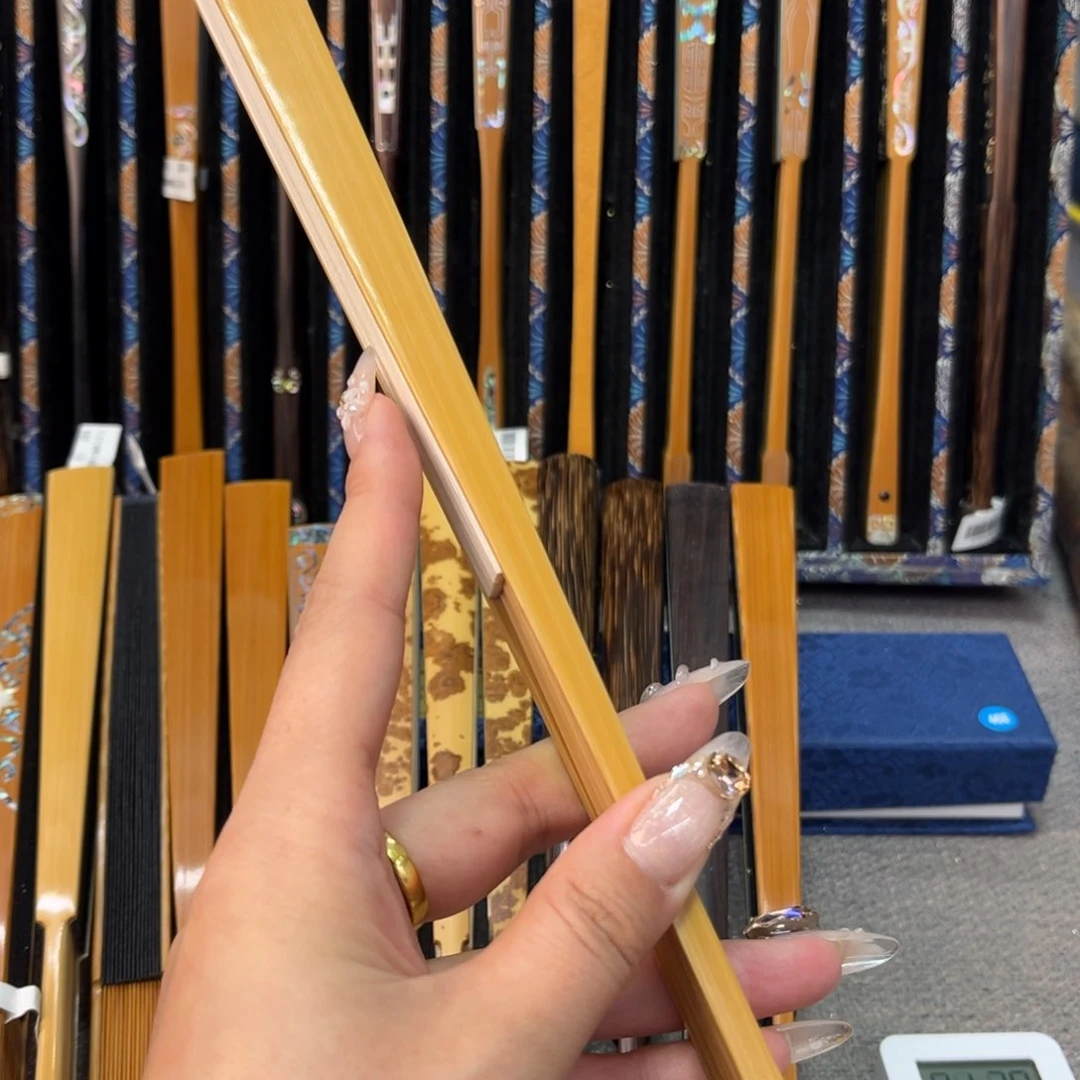 扇子纯手工制作工艺