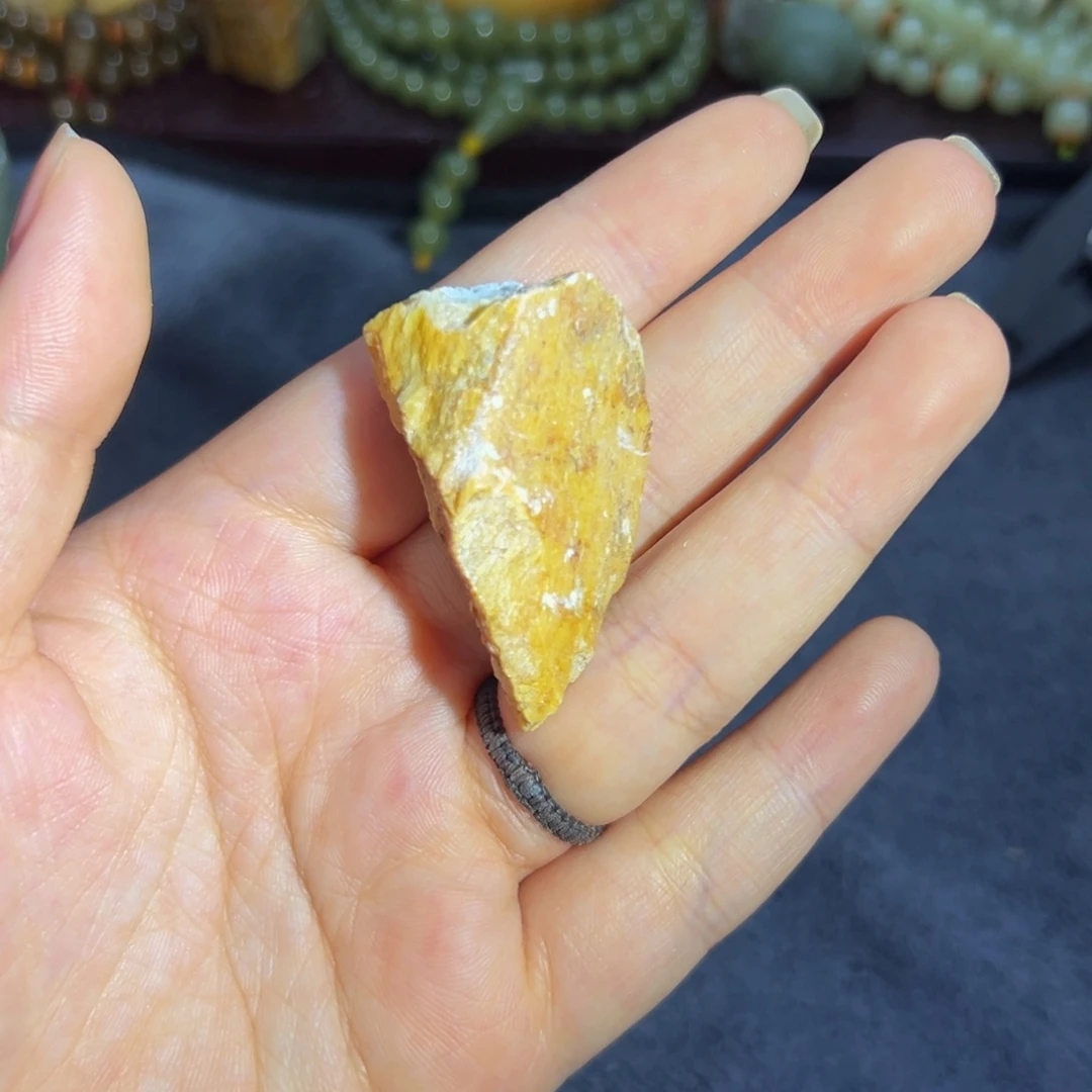 和田玉未镶嵌珠宝奇石