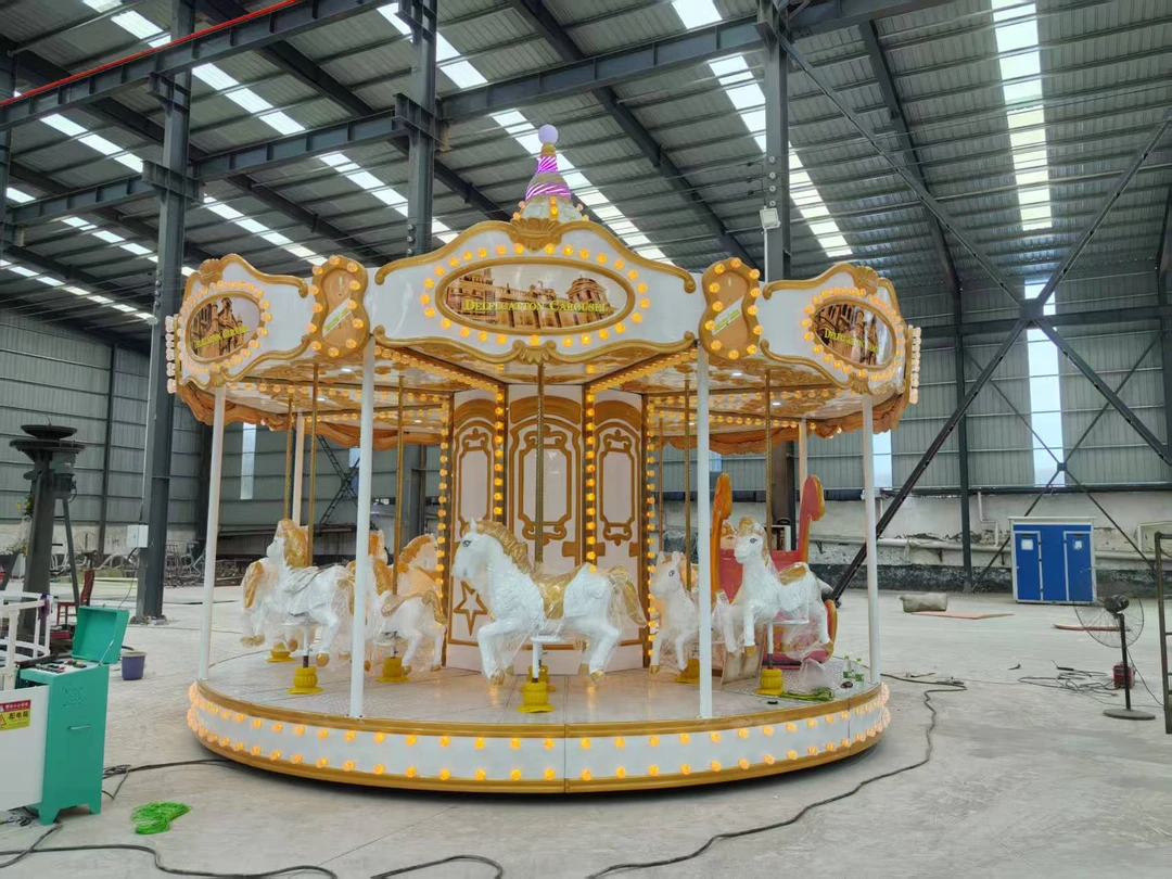 新款6座8座12座24座36座豪华复古旋转木马玩具批发游乐设备厂家