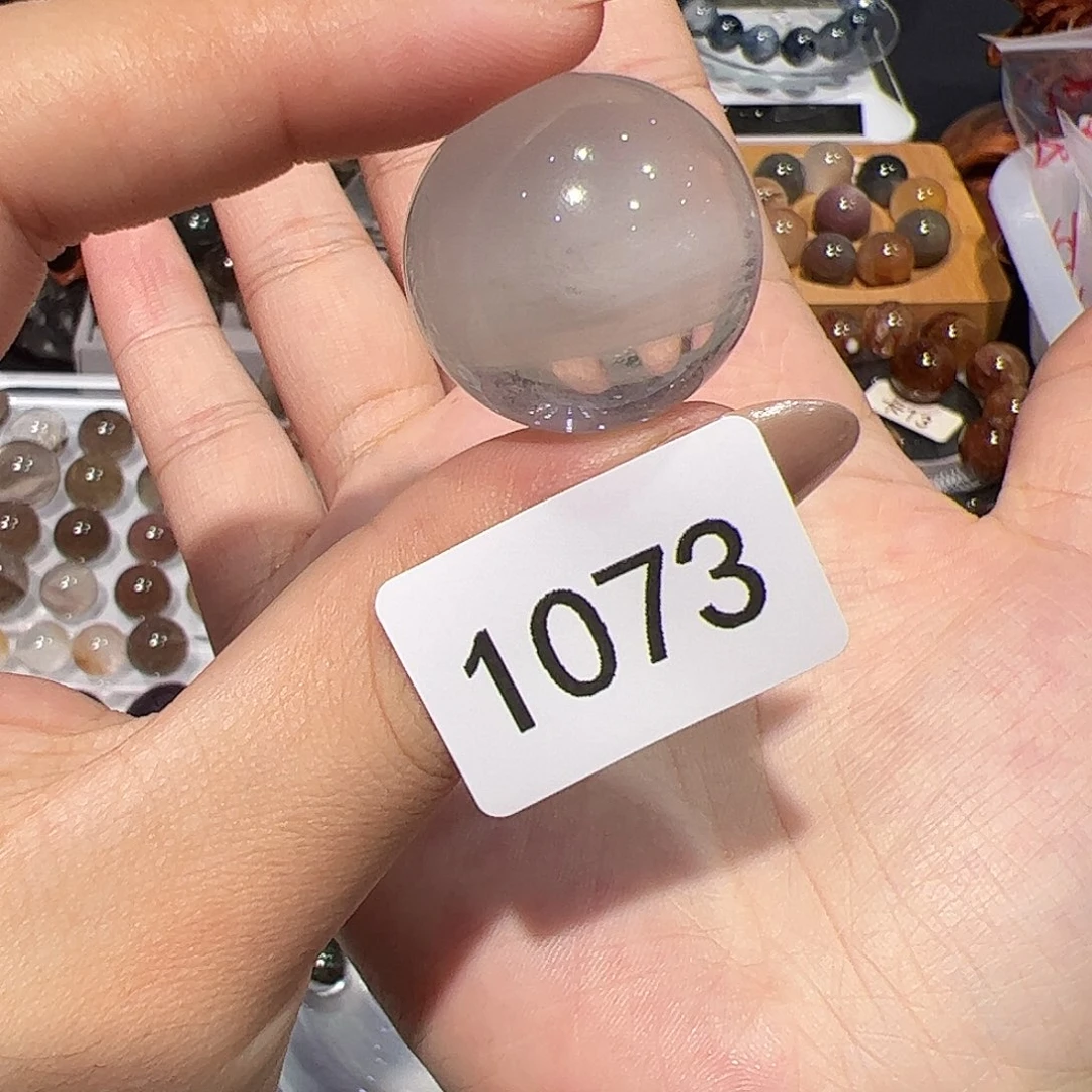 未镶嵌水晶大型摆件（非配饰）