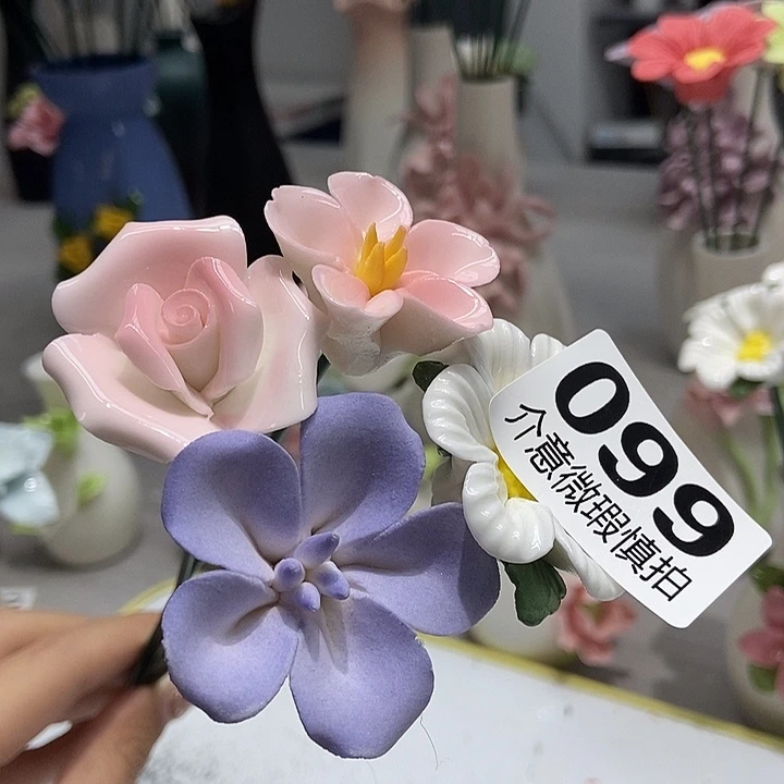 陶瓷纯手工捏花设计