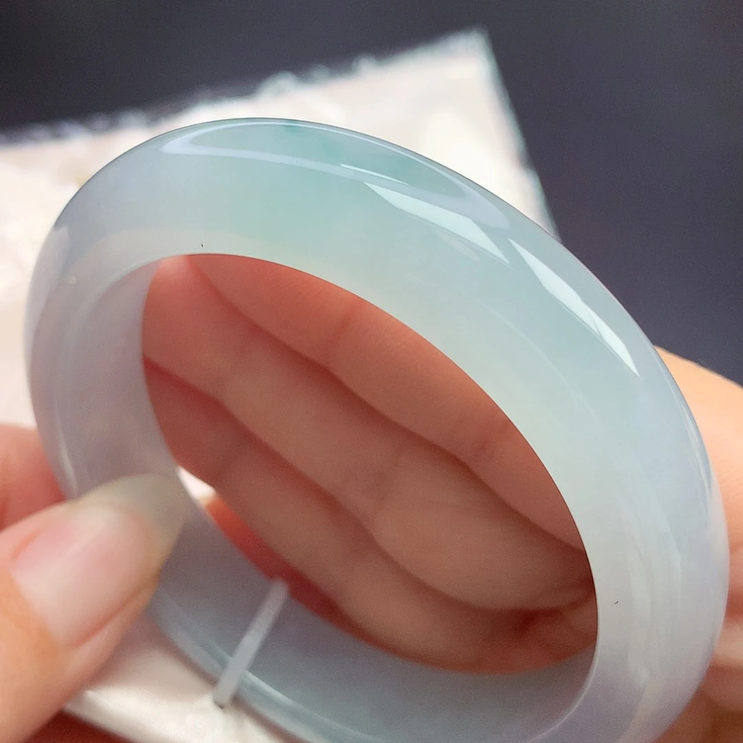 翡翠未镶嵌手镯55.6圈口