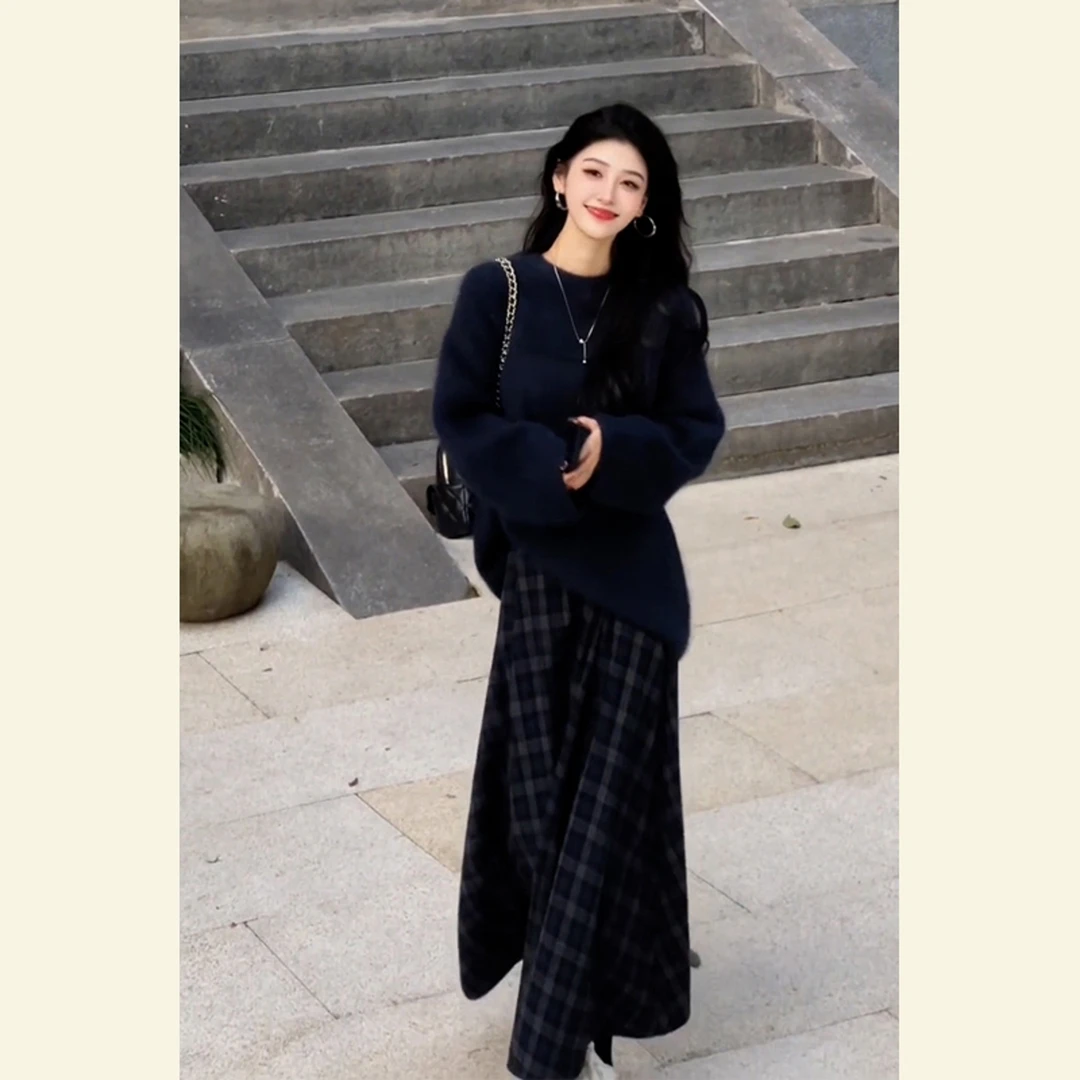 秋装搭配一整套独特时尚高级感超好看慵懒软糯毛衣格子半裙两件套