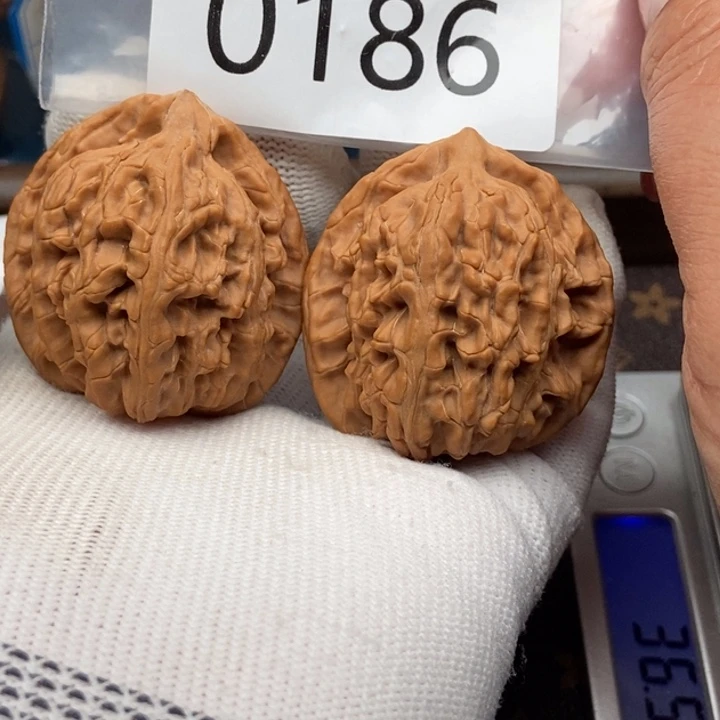 文玩核桃把件龙门柱42