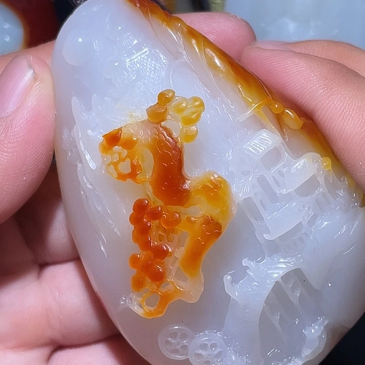桑***内颈饰未镶嵌和田玉CC