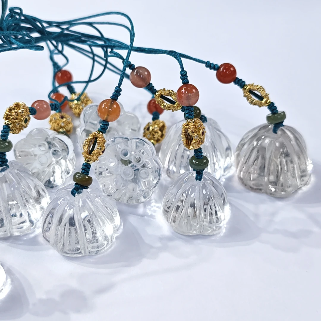 【书记甄选】天然原创白水晶莲花手机链 多样性发一件 MZ5441