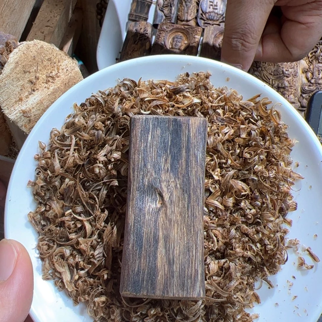 沉香沉香碎屑白棋母树10.5克